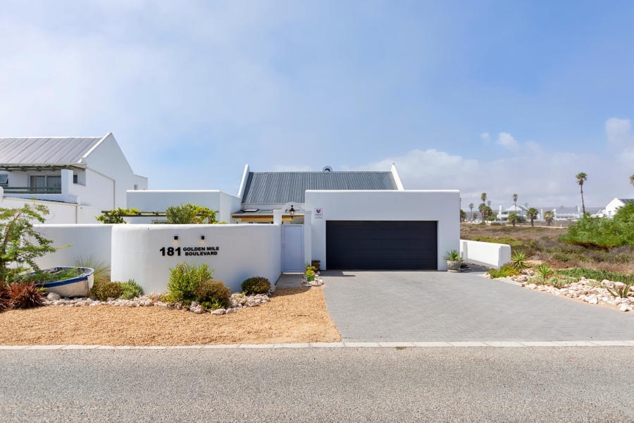 3 Bedroom Property for Sale in Golden Mile Western Cape